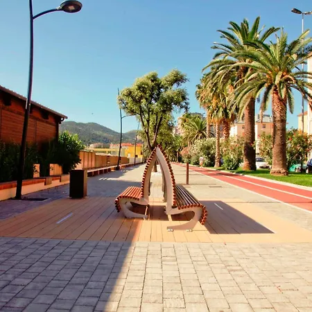 Appartamento Brezza - Fronte Mare Vado Ligure